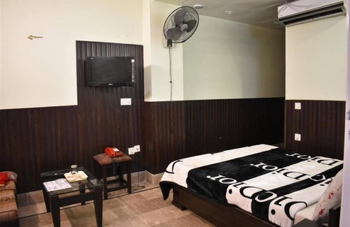Peshawar Hotel | Hotel Afandi