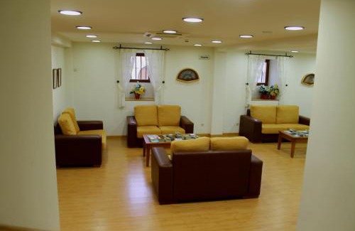 Salinas de Pamplona Hotel | Hotel Agorreta