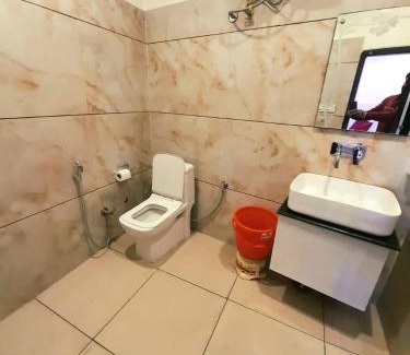 Kurukshetra Hotel | Hotel AIRA