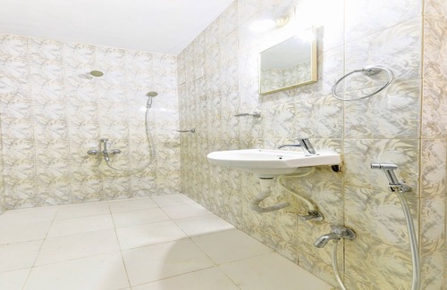 Vile Parle East Hotel | Hotel Aircraft International
