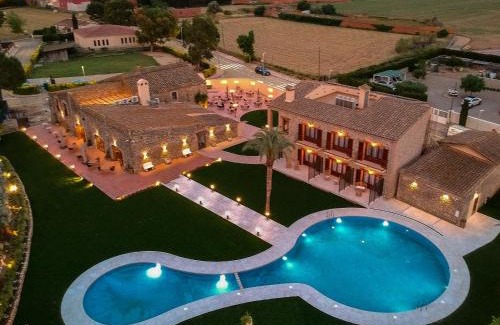 Torroella de Fluvia Hotel | Hotel Aires de l'Emporda
