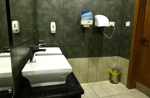 Changanacherry Hotel | Hotel Alaina