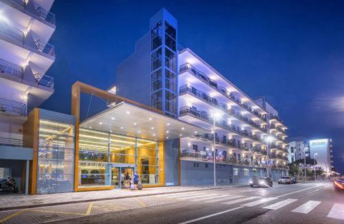 Santa Susanna Hotel | Hotel Alhambra