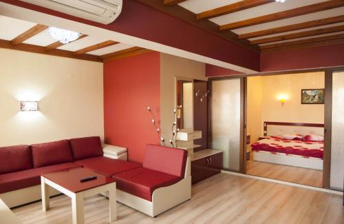 Sarnitsa Hotel | Hotel Alikante