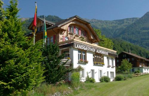 Hofstetten bei Brienz Bed & Breakfast | Hotel Alpenrose beim Ballenberg