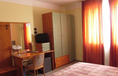 Mondovi Hotel | Hotel Alpi Del Mare