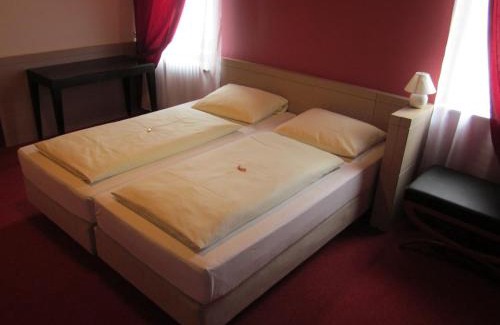 Lustnau Hotel | Hotel Alte Krone