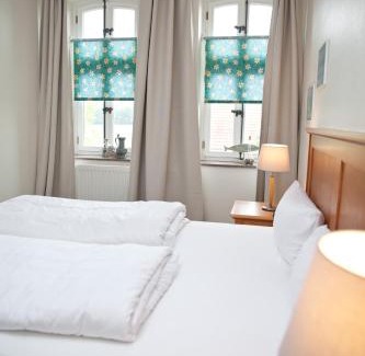 Espelkamp Hotel | Hotel Alte Schule - Gasthaus Rose