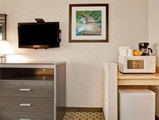 San Bruno Hotel | Hotel Aluxor SFO, Shuttle Service