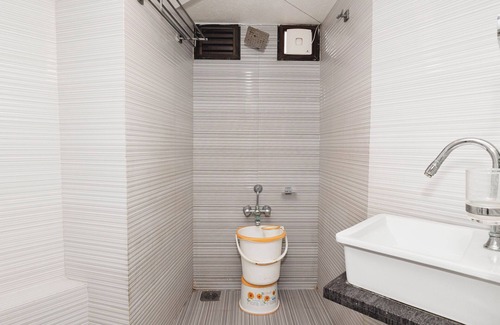 Sayajiganj Hotel | Hotel Amber