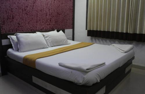 Pardi Hotel | Hotel Ambica