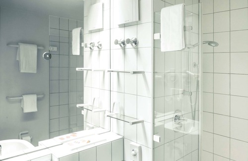 Region Hannover District Hotel | Hotel Ambiente Langenhagen Hannover by Tulip Inn