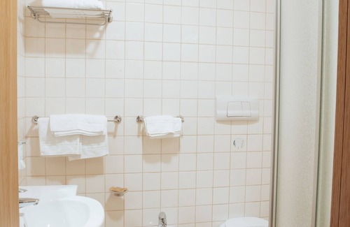 Marina di Citta Sant'Angelo Hotel | Hotel Amico