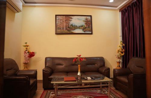 Bhawanipatna Hotel | Hotel Amrapali Classic