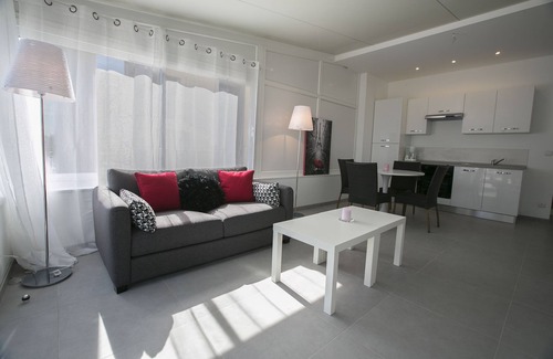 Palavas-les-Flots Apartment | Hotel & Appartements Le Grand Large bord de mer