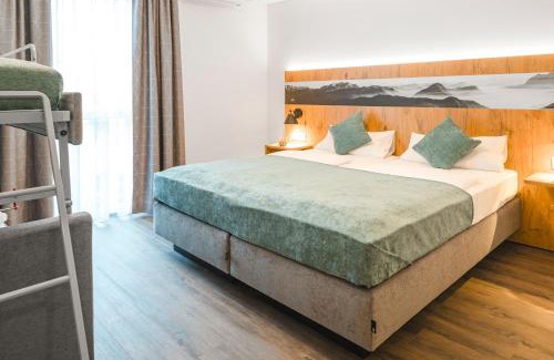 Ichenhausen Bed & Breakfast | Hotel & Appartements Nice Garni
