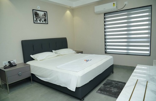 Nizamabad Hotel | Hotel APS