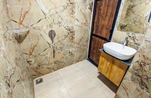 Bhuj House | Hotel Arbuda Palace