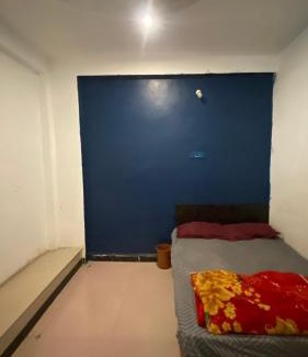Shujalpur Hotel | Hotel Area 42