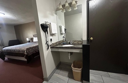 Glenwood Hotel | Hotel Arthur by OYO Glenwood Hwy 34