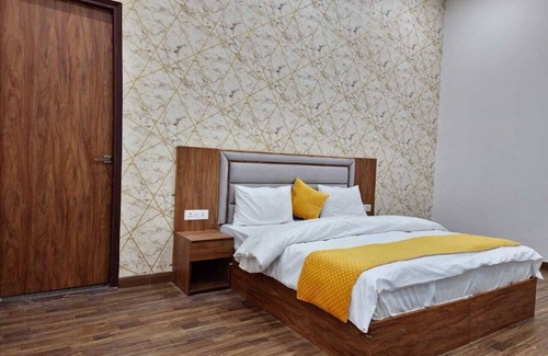 Greater Noida Hotel | Hotel Ashirwad