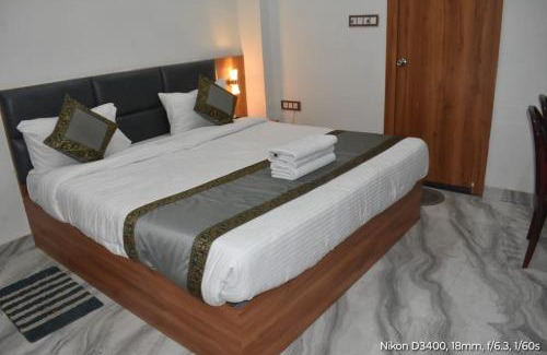 Varanasi Hotel | Hotel Ashray Inn