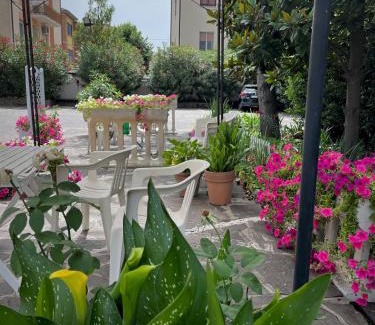 Buon Pastore-Sant'Agnese-San Damaso Hotel | Hotel Astor