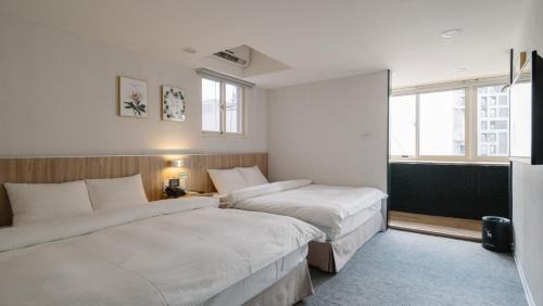 Ximending Hotel | Hotel attic
