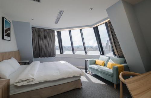 Ximending Hotel | Hotel attic