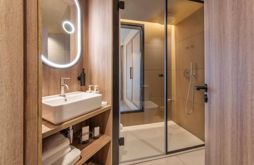 Les Meravelles Hotel | Hotel Aubamar Bali - New Opening 2025