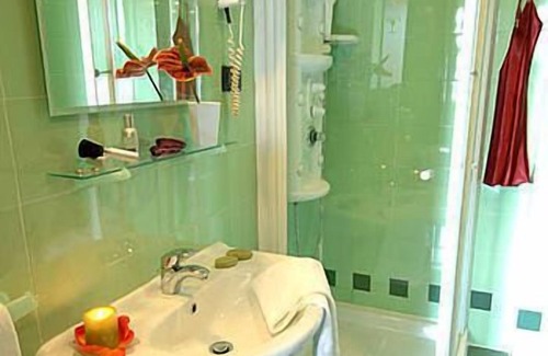 Bagni di Tivoli Hotel | Hotel Aurora