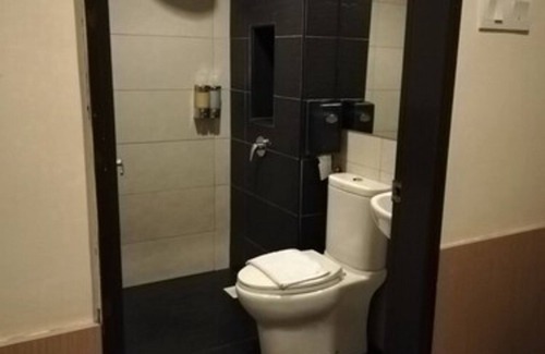 Taman Mount Austin Hotel | Hotel Austin Paradise - Mount Austin
