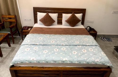 Ambala Hotel | Hotel Avkaash