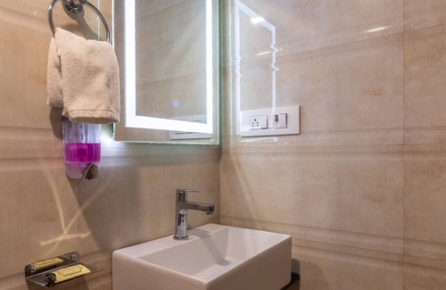Dadar East Hotel | Hotel Avon Ruby