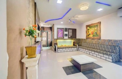Vadodara Hotel | Hotel Ayaansh