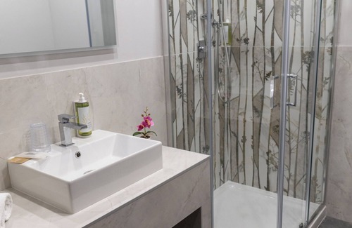 Borghetto Hotel | Hotel Ayri