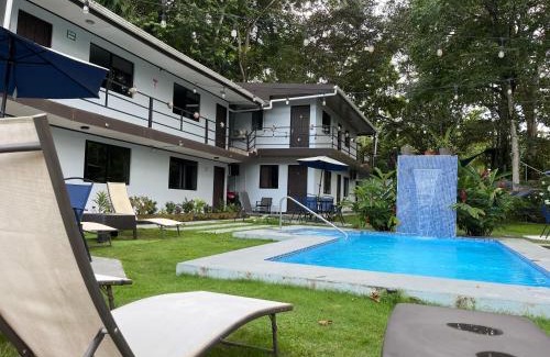 Cahuita Hotel | Hotel Azul Coral
