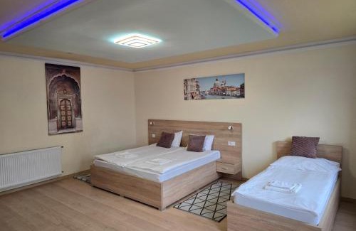 Nyiregyhaza Hotel | Hotel Bíbic és Tüskevár Étterem és Horgásztó