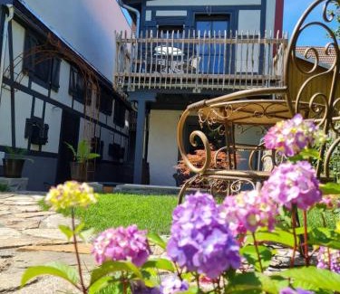 Domviertel Hotel | Hotel b&b altes hinterhäusel