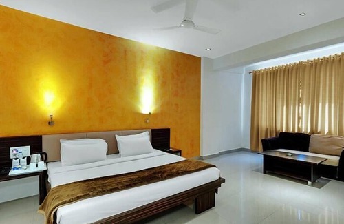 Ratlam Hotel | Hotel Balaji Central