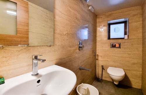 Girgaon Hotel | Hotel Balwas