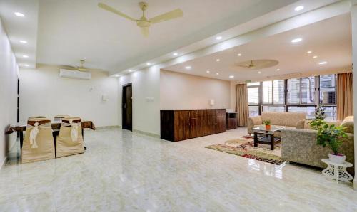 Chinar Park Hotel | Hotel Bandhan Residency