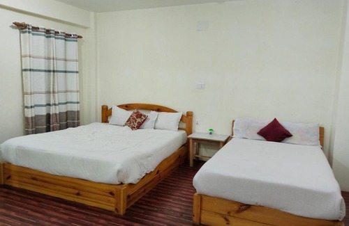 Bandipur Bed & Breakfast | Hotel bandipur bisauni
