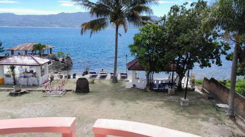 Ambarita Hotel | Hotel Barbara