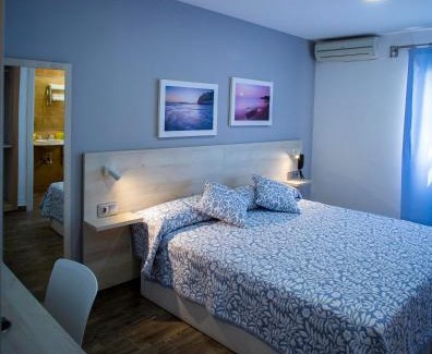 Conil de la Frontera City Center Hotel | Hotel Bari