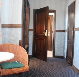 Olbersdorf Hotel | Hotel BB Bahnhof Bertsdorf