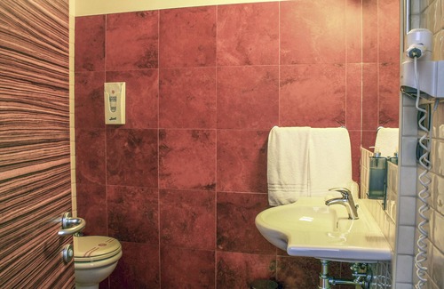 San Giovanni Teatino Hotel | Hotel Bed & Business