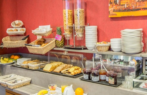 Madeleine-Champ de Mars Hotel | Hotel Belfort