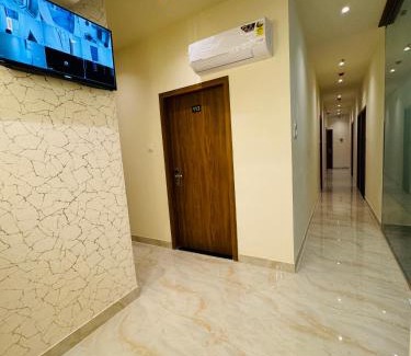 Kurla Hotel | Hotel Bellamont