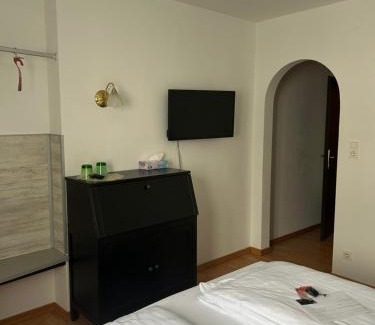 Seekirchen Markt Hotel | Hotel Berg